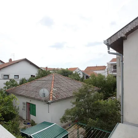 아파트 With Parking Space - 21593 보디체