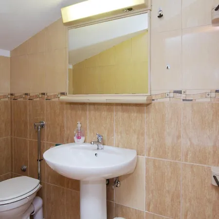 With Parking Space - 21593 Apartman