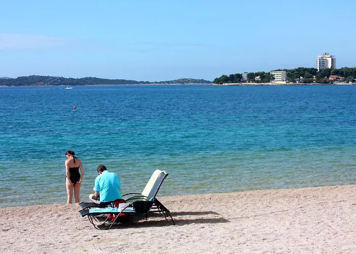 아파트 With Parking Space - 21593 *