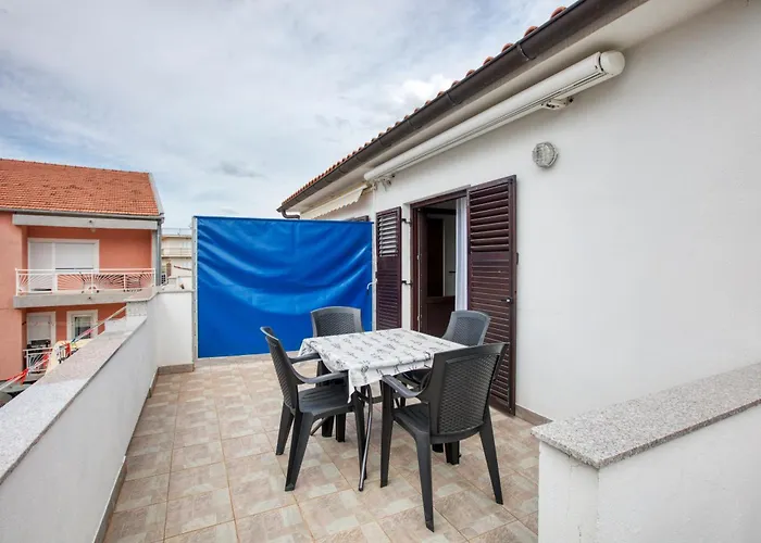 Appartement With Parking Space - 21593