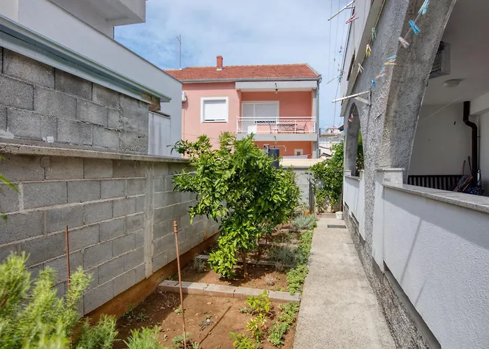 With Parking Space - 21593 *